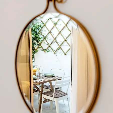 Apartment Stylish 2br With Lush Terrace Near National Museum