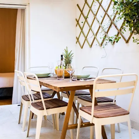 Stylish 2br With Lush Terrace Near National Museum Apartment Athens